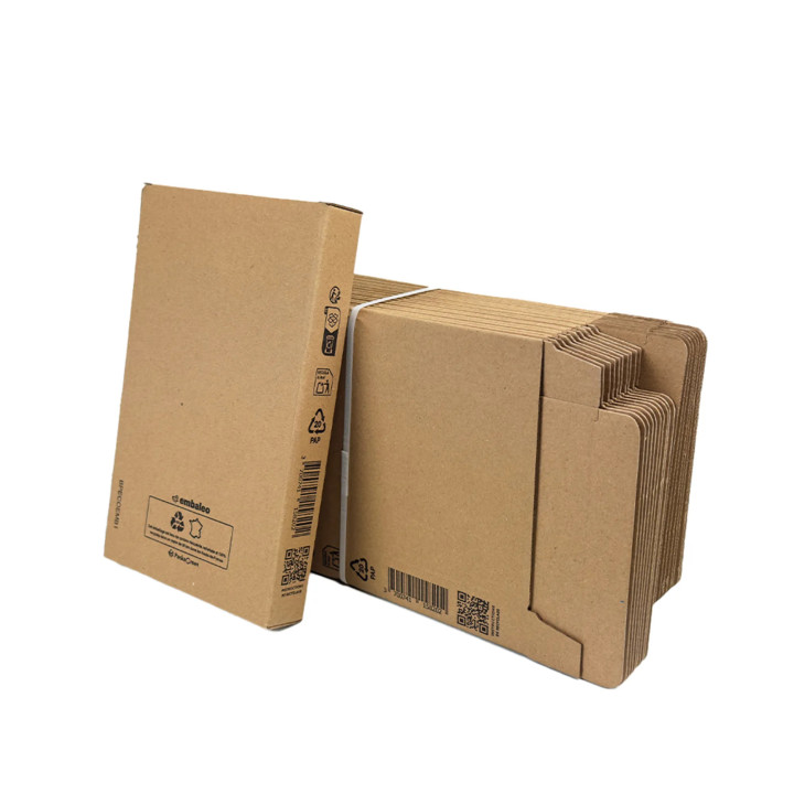 Caja postal de cartón 14 x 22,5 x 3 cm