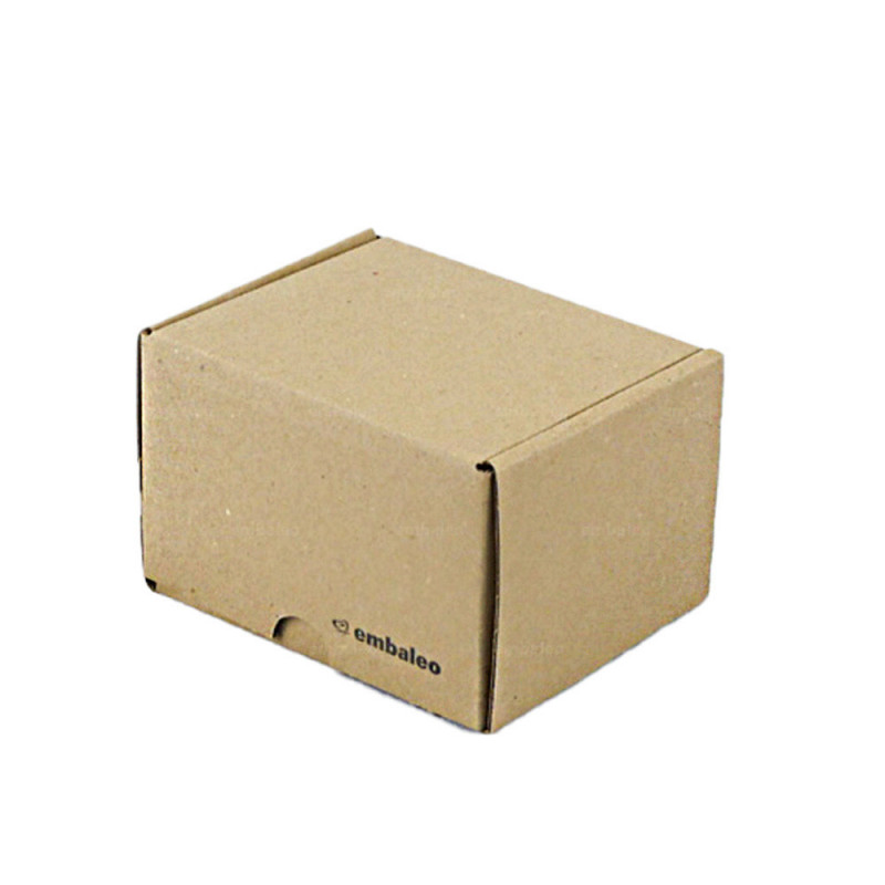 Caja postal recicladaCaja postal con banda adhesiva para la devolución